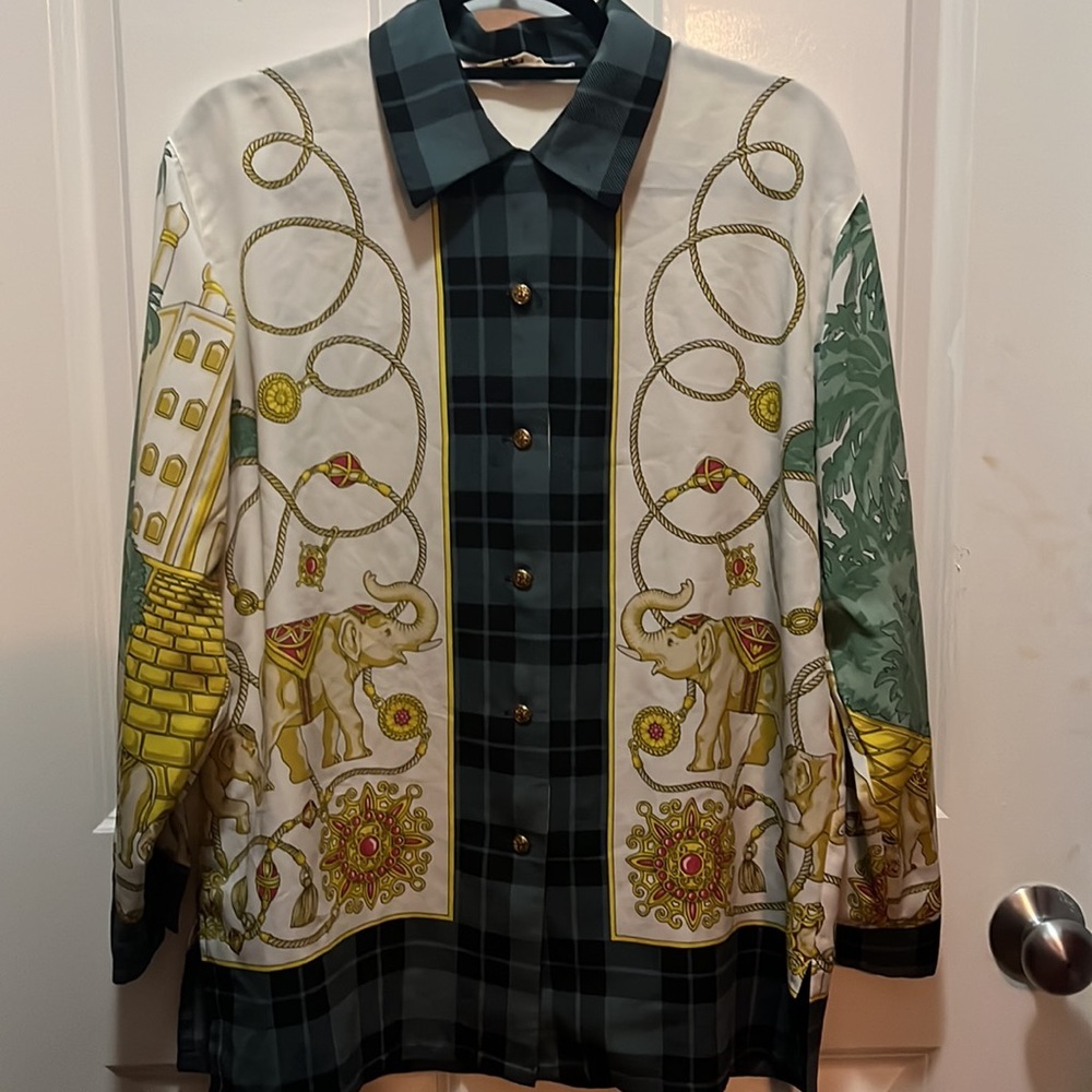 Vintage size 8 Japanese elephant Islamic print blouse